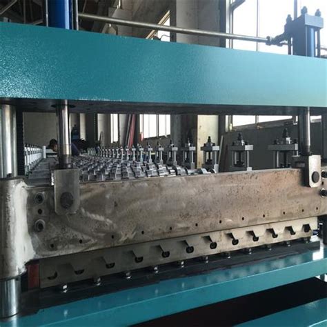 comflor 46 cold bending machine